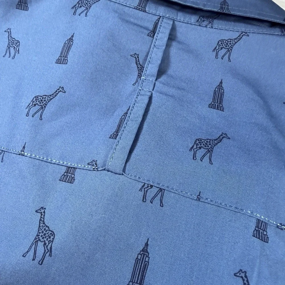 Banana Republic Shirt Mens L Blue Giraffe Empire State Building Slim Fit EUC